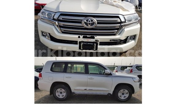 Buy Import Toyota Land Cruiser White Car in Import - Dubai in Uganda Buy Import Toyota Land Cruiser White Car in Import - Dubai in Uganda