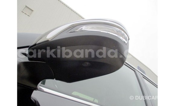 Gura Imported Toyota Land Cruiser Black Imodoka i Import - Dubai mu Uganda Gura Imported Toyota Land Cruiser Black Imodoka i Import - Dubai mu Uganda