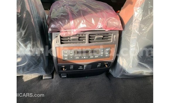 Gura Imported Toyota Land Cruiser Black Imodoka i Import - Dubai mu Uganda Gura Imported Toyota Land Cruiser Black Imodoka i Import - Dubai mu Uganda