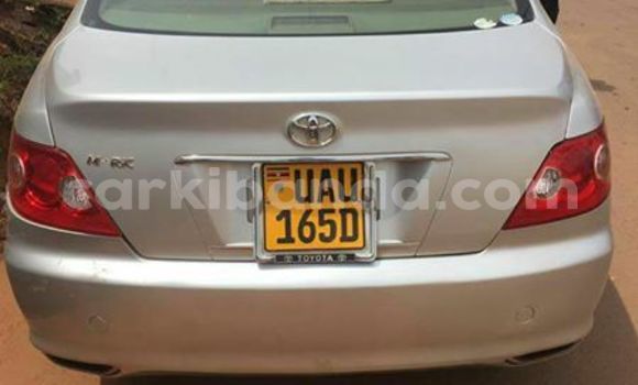 Gura Yakoze Toyota Mark X Silver Imodoka i Kampala mu Uganda Gura Yakoze Toyota Mark X Silver Imodoka i Kampala mu Uganda