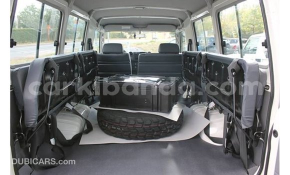 Buy Import Toyota Land Cruiser White Car in Import - Dubai in Uganda Buy Import Toyota Land Cruiser White Car in Import - Dubai in Uganda