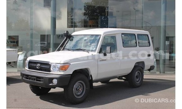 Buy Import Toyota Land Cruiser White Car in Import - Dubai in Uganda Buy Import Toyota Land Cruiser White Car in Import - Dubai in Uganda