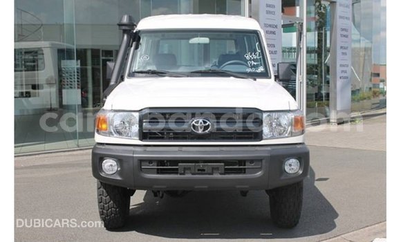 Buy Import Toyota Land Cruiser White Car in Import - Dubai in Uganda Buy Import Toyota Land Cruiser White Car in Import - Dubai in Uganda