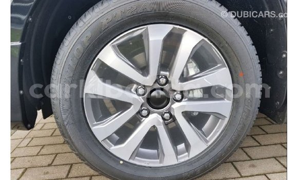 Gura Imported Toyota Land Cruiser Black Imodoka i Import - Dubai mu Uganda Gura Imported Toyota Land Cruiser Black Imodoka i Import - Dubai mu Uganda