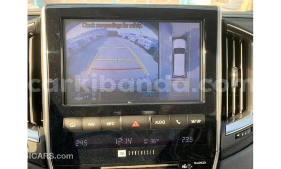 Gura Imported Toyota Land Cruiser Black Imodoka i Import - Dubai mu Uganda Gura Imported Toyota Land Cruiser Black Imodoka i Import - Dubai mu Uganda