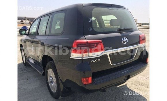 Gura Imported Toyota Land Cruiser Black Imodoka i Import - Dubai mu Uganda Gura Imported Toyota Land Cruiser Black Imodoka i Import - Dubai mu Uganda