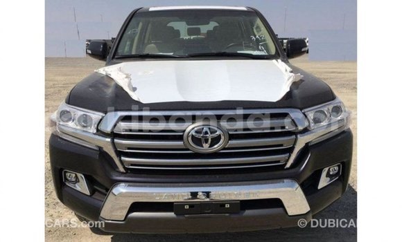Gura Imported Toyota Land Cruiser Black Imodoka i Import - Dubai mu Uganda Gura Imported Toyota Land Cruiser Black Imodoka i Import - Dubai mu Uganda