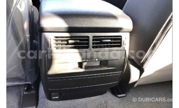 Gura Imported Toyota Land Cruiser Black Imodoka i Import - Dubai mu Uganda Gura Imported Toyota Land Cruiser Black Imodoka i Import - Dubai mu Uganda