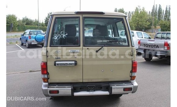 Buy Import Toyota Land Cruiser Beige Car in Import - Dubai in Uganda Buy Import Toyota Land Cruiser Beige Car in Import - Dubai in Uganda