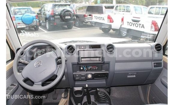 Buy Import Toyota Land Cruiser Beige Car in Import - Dubai in Uganda Buy Import Toyota Land Cruiser Beige Car in Import - Dubai in Uganda