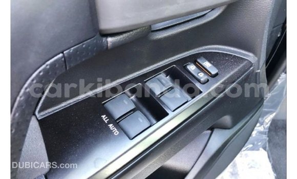 Gura Imported Toyota Land Cruiser Black Imodoka i Import - Dubai mu Uganda Gura Imported Toyota Land Cruiser Black Imodoka i Import - Dubai mu Uganda