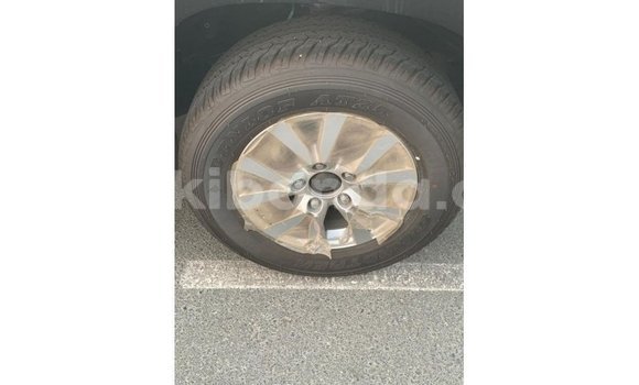 Gura Imported Toyota Land Cruiser Black Imodoka i Import - Dubai mu Uganda Gura Imported Toyota Land Cruiser Black Imodoka i Import - Dubai mu Uganda