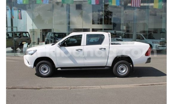 Buy Import Toyota Hilux White Car in Import - Dubai in Uganda Buy Import Toyota Hilux White Car in Import - Dubai in Uganda