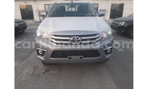 Acheter Import Voiture Toyota Hilux Autre à Import - Dubai, Ouganda Acheter Import Voiture Toyota Hilux Autre à Import - Dubai, Ouganda