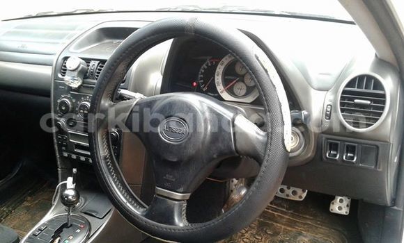 Gura Yakoze Toyota Altezza White Imodoka i Kampala mu Uganda Gura Yakoze Toyota Altezza White Imodoka i Kampala mu Uganda