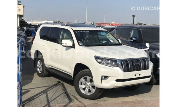 Gura Imported Toyota Prado White Imodoka i Import - Dubai mu Uganda Gura Imported Toyota Prado White Imodoka i Import - Dubai mu Uganda