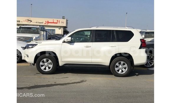 Gura Imported Toyota Prado White Imodoka i Import - Dubai mu Uganda Gura Imported Toyota Prado White Imodoka i Import - Dubai mu Uganda