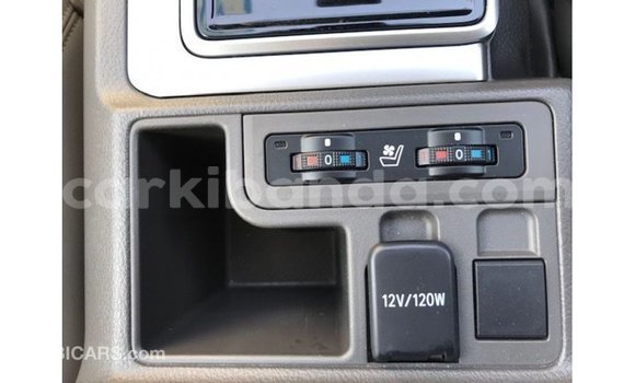 Gura Imported Toyota Prado White Imodoka i Import - Dubai mu Uganda Gura Imported Toyota Prado White Imodoka i Import - Dubai mu Uganda