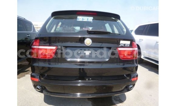 Nunua Imported BMW X5 Nyeusi Gari ndani ya Import - Dubai nchini Uganda Nunua Imported BMW X5 Nyeusi Gari ndani ya Import - Dubai nchini Uganda