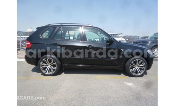 Nunua Imported BMW X5 Nyeusi Gari ndani ya Import - Dubai nchini Uganda Nunua Imported BMW X5 Nyeusi Gari ndani ya Import - Dubai nchini Uganda