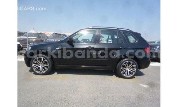 Nunua Imported BMW X5 Nyeusi Gari ndani ya Import - Dubai nchini Uganda Nunua Imported BMW X5 Nyeusi Gari ndani ya Import - Dubai nchini Uganda