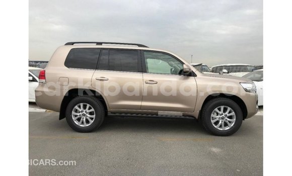 Nunua Imported Toyota Land Cruiser Nyingine Gari ndani ya Import - Dubai nchini Uganda Nunua Imported Toyota Land Cruiser Nyingine Gari ndani ya Import - Dubai nchini Uganda