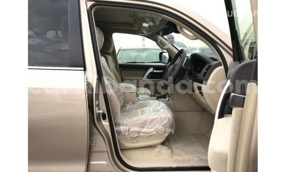 Nunua Imported Toyota Land Cruiser Nyingine Gari ndani ya Import - Dubai nchini Uganda Nunua Imported Toyota Land Cruiser Nyingine Gari ndani ya Import - Dubai nchini Uganda