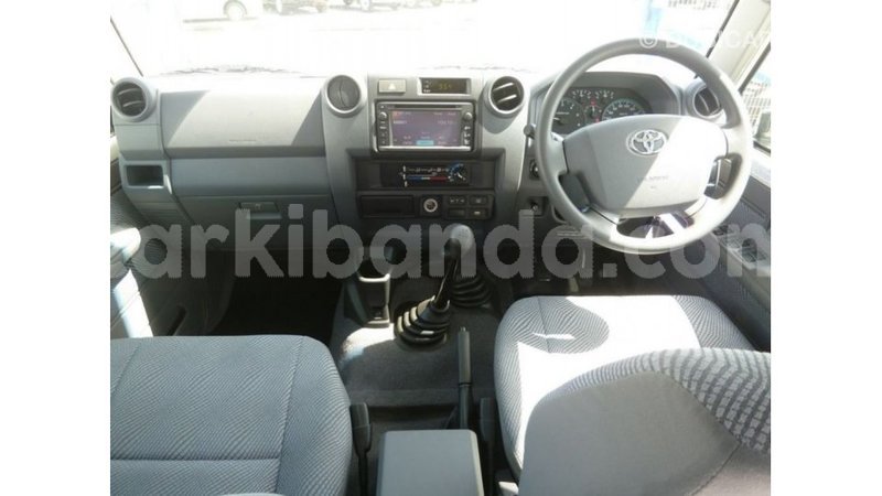 Big with watermark toyota land cruiser uganda import dubai 9049