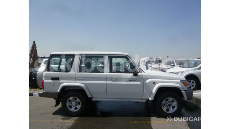 Big with watermark toyota land cruiser uganda import dubai 9049