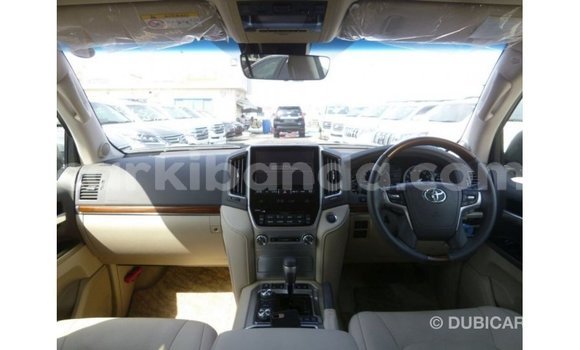 Gura Imported Toyota Land Cruiser Black Imodoka i Import - Dubai mu Uganda Gura Imported Toyota Land Cruiser Black Imodoka i Import - Dubai mu Uganda
