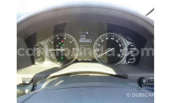 Gura Imported Toyota Land Cruiser Black Imodoka i Import - Dubai mu Uganda Gura Imported Toyota Land Cruiser Black Imodoka i Import - Dubai mu Uganda