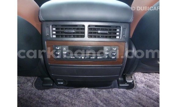 Gura Imported Toyota Land Cruiser Black Imodoka i Import - Dubai mu Uganda Gura Imported Toyota Land Cruiser Black Imodoka i Import - Dubai mu Uganda