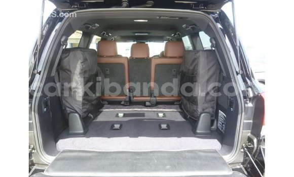 Gura Imported Toyota Land Cruiser Black Imodoka i Import - Dubai mu Uganda Gura Imported Toyota Land Cruiser Black Imodoka i Import - Dubai mu Uganda