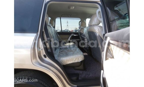 Gura Imported Toyota Land Cruiser Other Imodoka i Import - Dubai mu Uganda Gura Imported Toyota Land Cruiser Other Imodoka i Import - Dubai mu Uganda