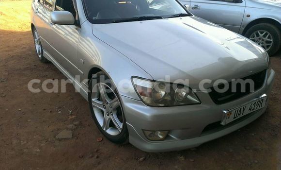 Buy Used Toyota Altezza Silver Car in Kampala in Uganda Buy Used Toyota Altezza Silver Car in Kampala in Uganda