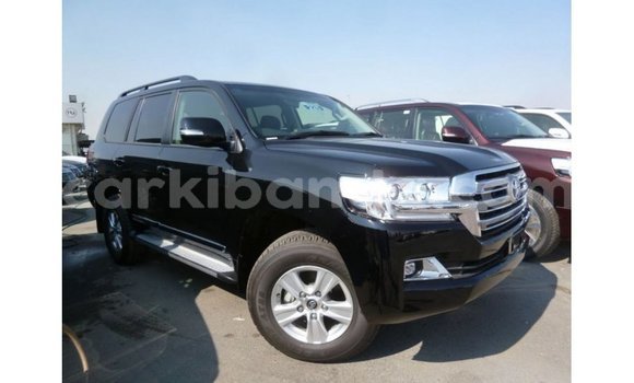 Gura Imported Toyota Land Cruiser Black Imodoka i Import - Dubai mu Uganda Gura Imported Toyota Land Cruiser Black Imodoka i Import - Dubai mu Uganda
