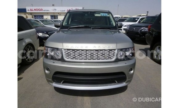 Acheter Import Voiture Land Rover Range Rover Autre à Import - Dubai, Ouganda Acheter Import Voiture Land Rover Range Rover Autre à Import - Dubai, Ouganda