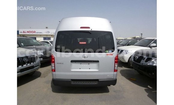 Gura Imported Toyota Hiace Other Imodoka i Import - Dubai mu Uganda Gura Imported Toyota Hiace Other Imodoka i Import - Dubai mu Uganda