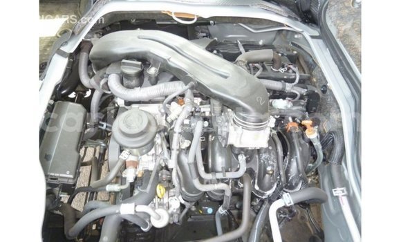 Gura Imported Toyota Hiace Other Imodoka i Import - Dubai mu Uganda Gura Imported Toyota Hiace Other Imodoka i Import - Dubai mu Uganda