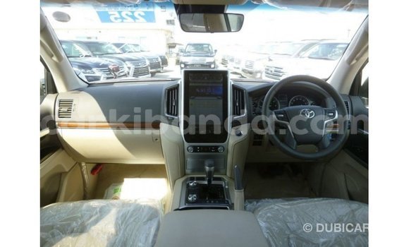 Gura Imported Toyota Land Cruiser Brown Imodoka i Import - Dubai mu Uganda Gura Imported Toyota Land Cruiser Brown Imodoka i Import - Dubai mu Uganda