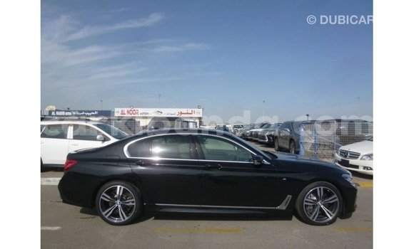 Nunua Imported BMW Z3 Nyeusi Gari ndani ya Import - Dubai nchini Uganda Nunua Imported BMW Z3 Nyeusi Gari ndani ya Import - Dubai nchini Uganda