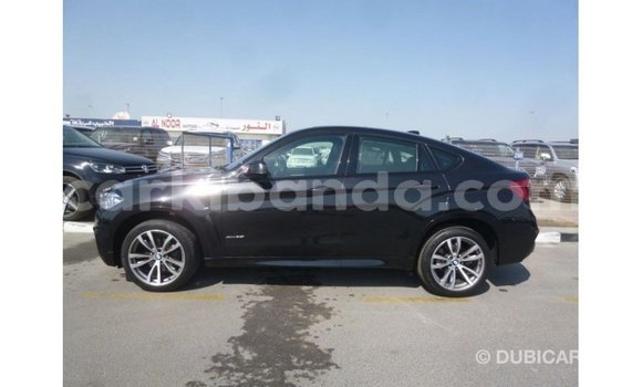 Nunua Imported BMW X6 Nyeusi Gari ndani ya Import - Dubai nchini Uganda Nunua Imported BMW X6 Nyeusi Gari ndani ya Import - Dubai nchini Uganda