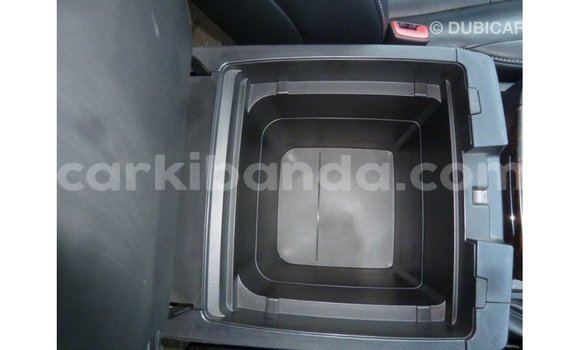 Gura Imported Toyota Land Cruiser White Imodoka i Import - Dubai mu Uganda Gura Imported Toyota Land Cruiser White Imodoka i Import - Dubai mu Uganda