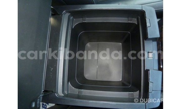 Gura Imported Toyota Land Cruiser White Imodoka i Import - Dubai mu Uganda Gura Imported Toyota Land Cruiser White Imodoka i Import - Dubai mu Uganda