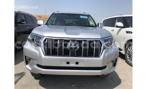 Acheter Import Voiture Toyota Prado Autre à Import - Dubai, Ouganda Acheter Import Voiture Toyota Prado Autre à Import - Dubai, Ouganda