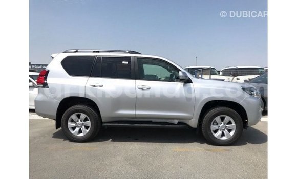 Acheter Import Voiture Toyota Prado Autre à Import - Dubai, Ouganda Acheter Import Voiture Toyota Prado Autre à Import - Dubai, Ouganda