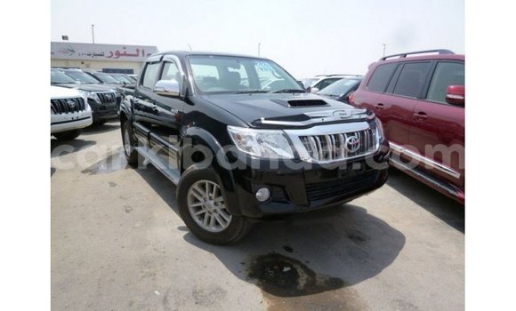 Gura Imported Toyota Hilux Black Imodoka i Import - Dubai mu Uganda Gura Imported Toyota Hilux Black Imodoka i Import - Dubai mu Uganda