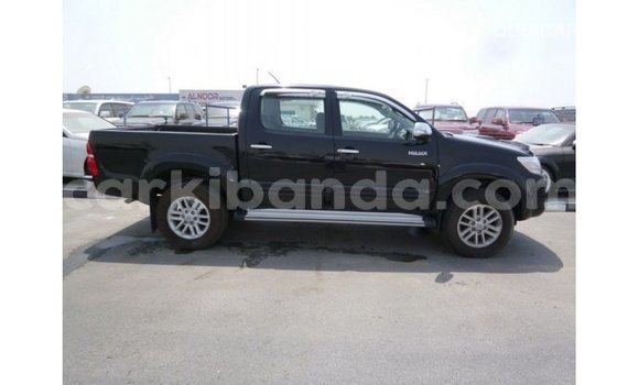 Gura Imported Toyota Hilux Black Imodoka i Import - Dubai mu Uganda Gura Imported Toyota Hilux Black Imodoka i Import - Dubai mu Uganda