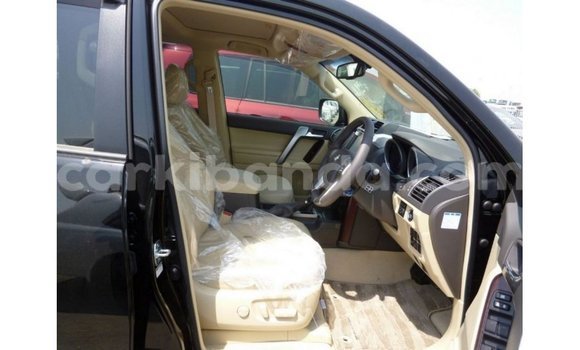 Nunua Imported Toyota Prado Nyeusi Gari ndani ya Import - Dubai nchini Uganda Nunua Imported Toyota Prado Nyeusi Gari ndani ya Import - Dubai nchini Uganda