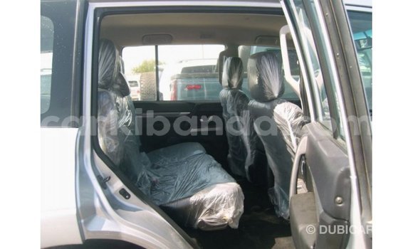 Nunua Imported Mitsubishi Pajero Nyingine Gari ndani ya Import - Dubai nchini Uganda Nunua Imported Mitsubishi Pajero Nyingine Gari ndani ya Import - Dubai nchini Uganda